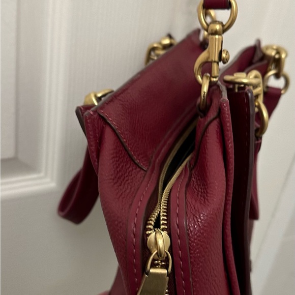 Coach Dreamer 21 Leather Satchel/Crossbody  Oxblood Color. 11Lx7Hx4D. - Picture 4 of 8